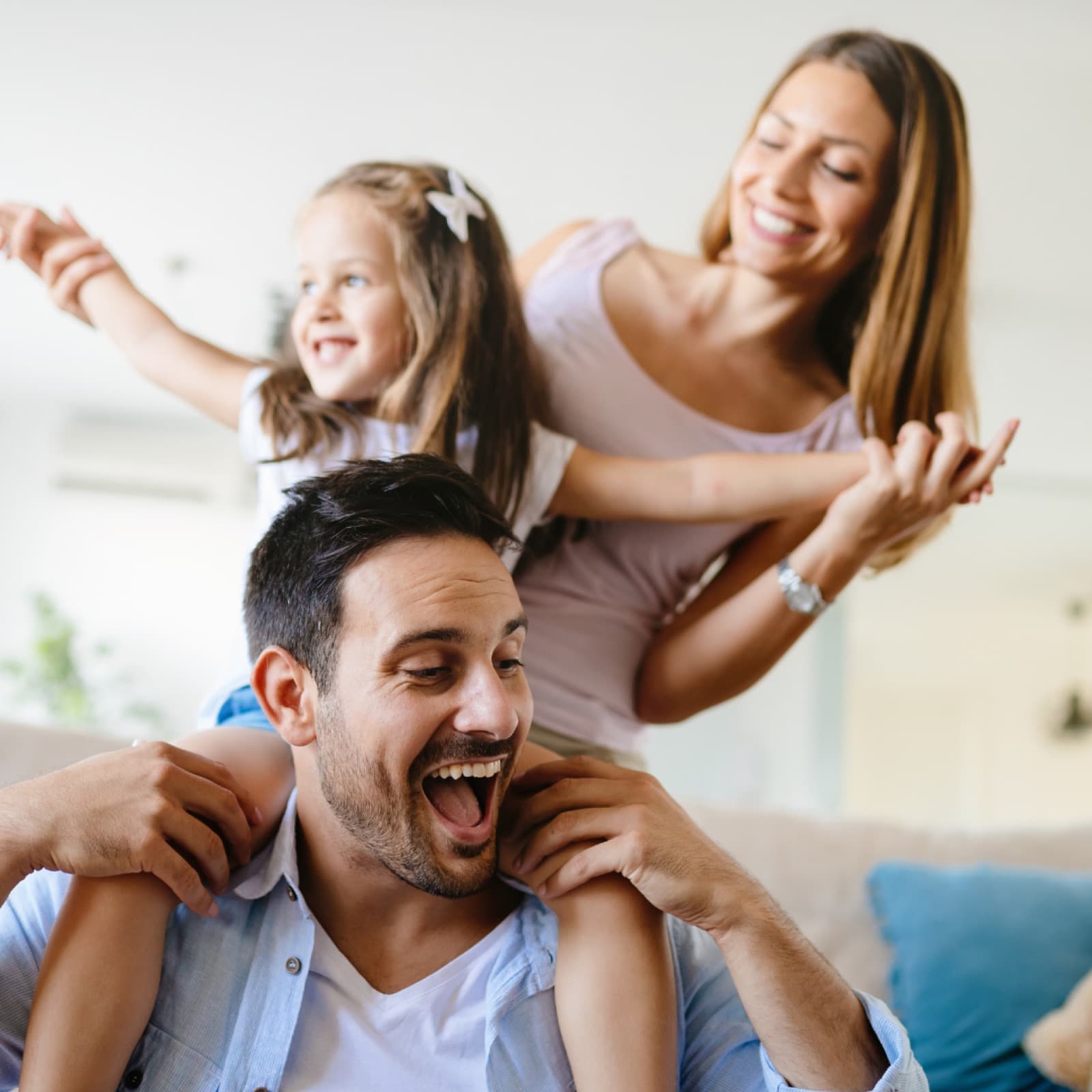 Family relaxed after an easy, hassle-free home sale